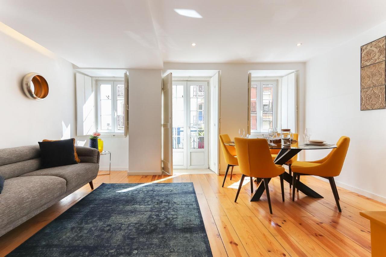 Daire Charming And Stylish Downtown In Xix Century Building